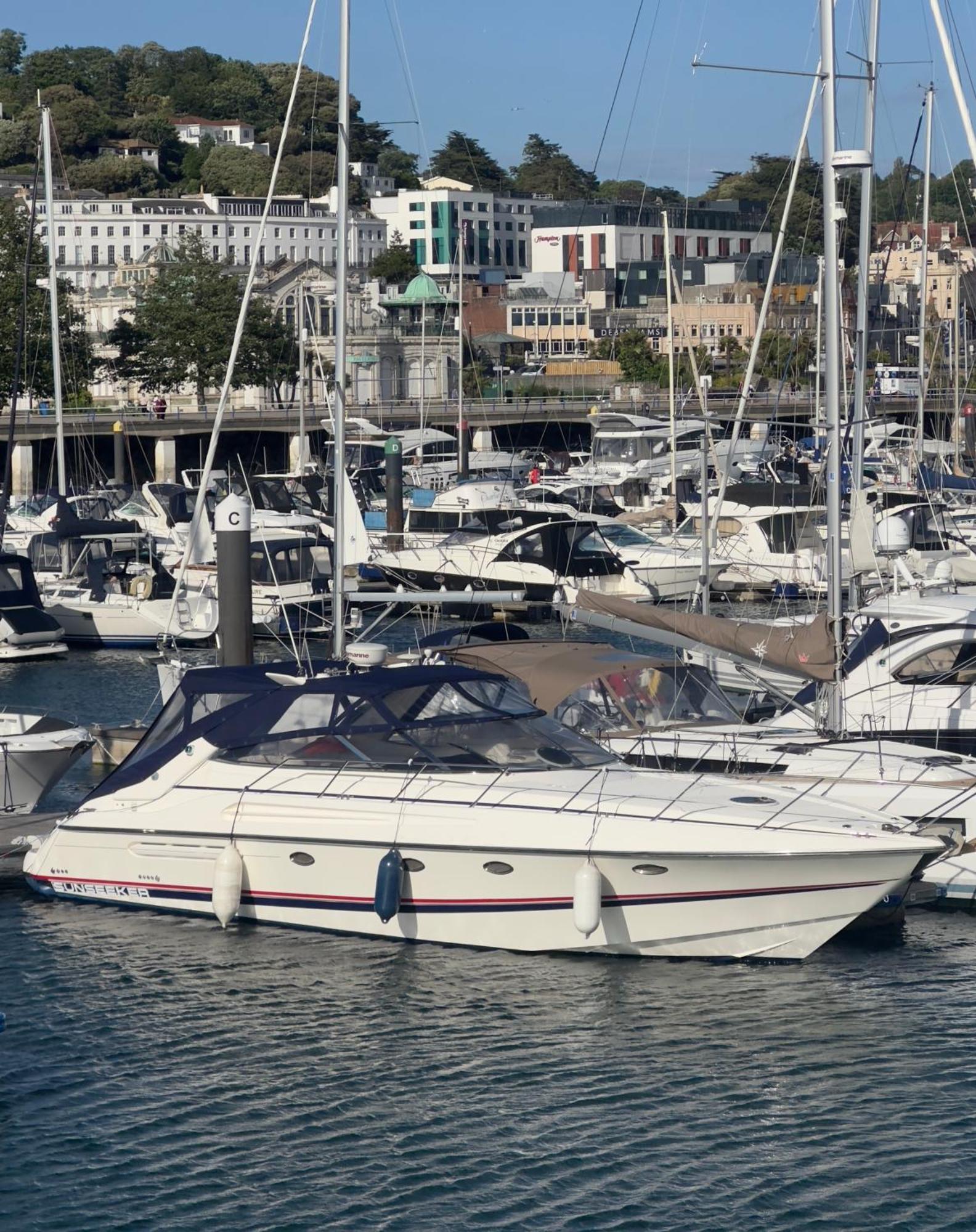 Boat Accommodation Ltd Torquay Kültér fotó